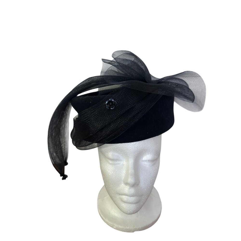 Women's  Unbranded 100% Wool Hat With Mesh Bow & Floral Accents